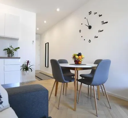 Plazina Apartamento Petrcane